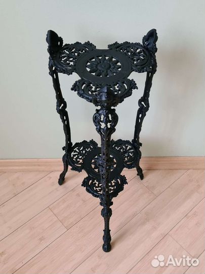 Ажурная чугунная этажерка, каслинское литьё