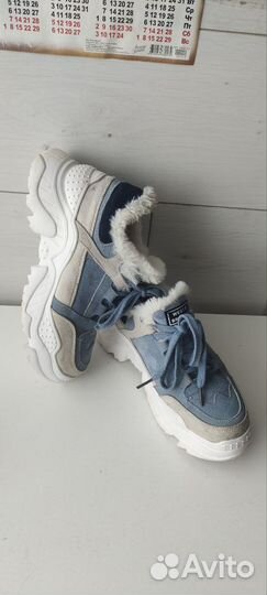 Кроссовки зимние 36 размер