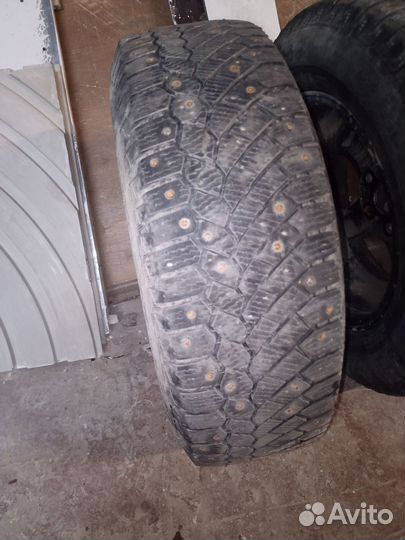 Gislaved Nord Frost 200 SUV 215/70 R16