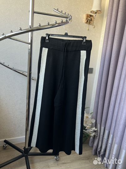 Брюки с лампасами шерсть