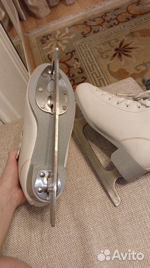 Коньки фигурные