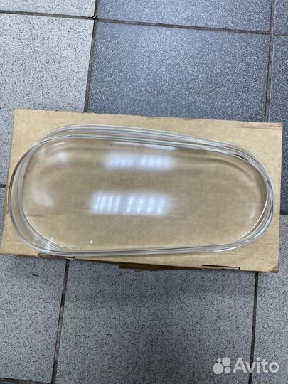 Стекло фары правое vw golf 4