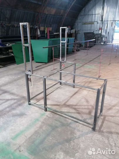 Оградки, кресты, цветники