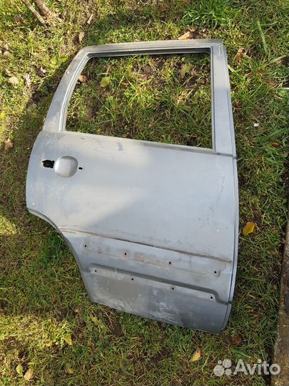 Дверь правая на газель