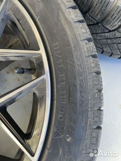 Pirelli Ice 2.25/95 R18