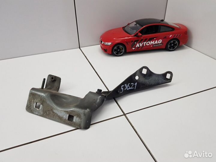 Петля капота правая (Cadillac CTS)