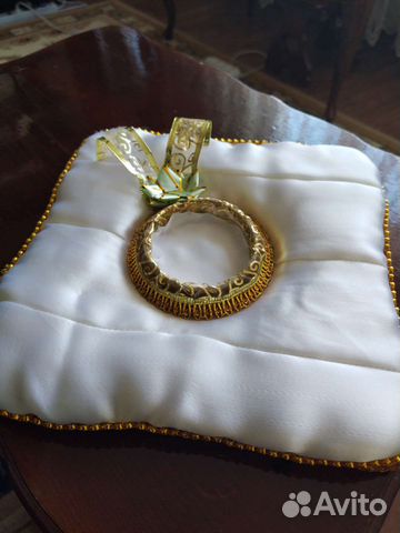 Атласная подушечка для свадебных колец