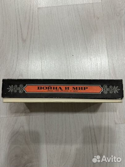 Редкий сувенирный набор спичек спички война И мир