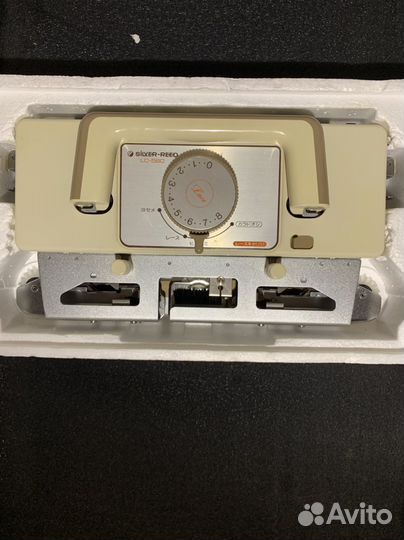 LC-560 Silver-Reed ажурная каретка