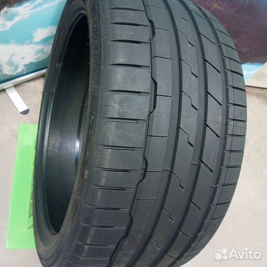 Hankook Ventus S1 Evo 3 K127 285/35 R20 104Y