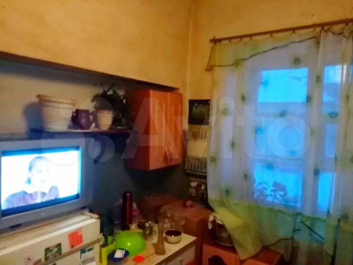 Комната 7 м² в 6-к., 3/5 эт.