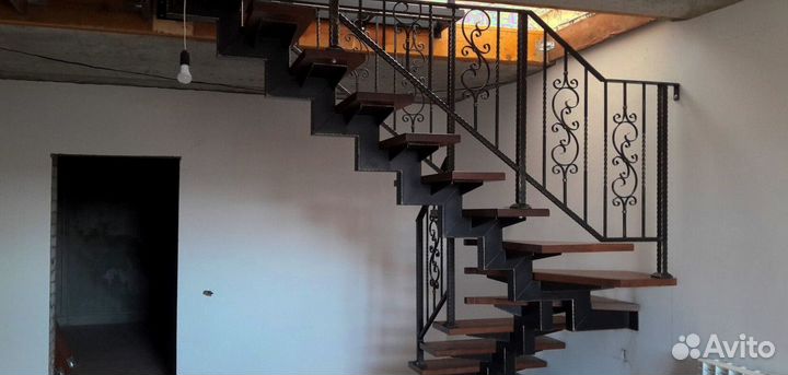 Металлоконструции для лестниц