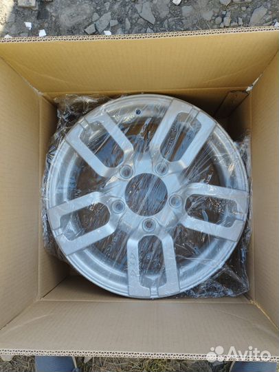 Диски R16 на ниву