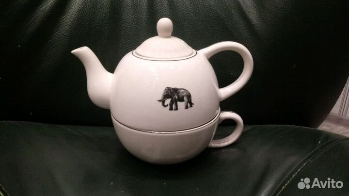 Заварочный чайник с кружкой