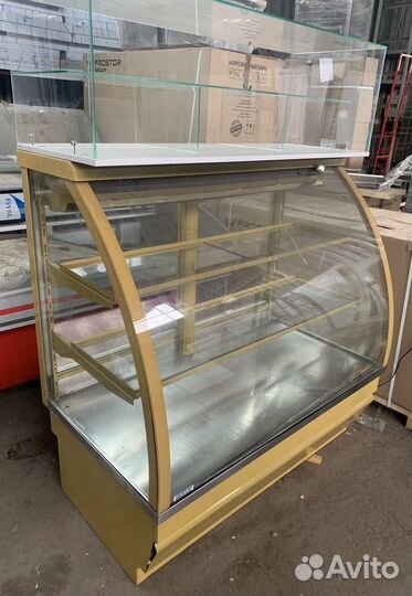 Витрина кондитерская