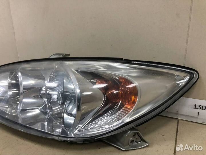 Фара левая Toyota Camry
