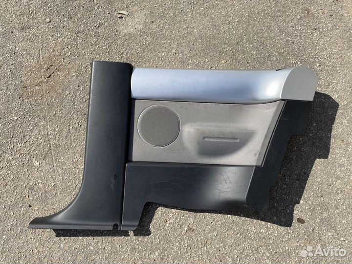 Обшивка задняя правая VW New Beetle A4