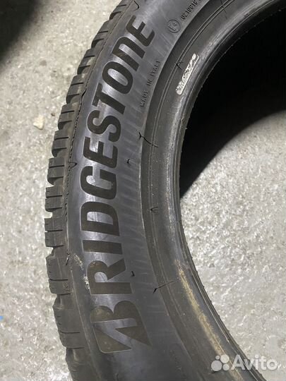 Bridgestone Blizzak LM-005 225/50 R17