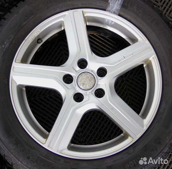 Комплект колес Mercedes Continental 215/60R17 зима