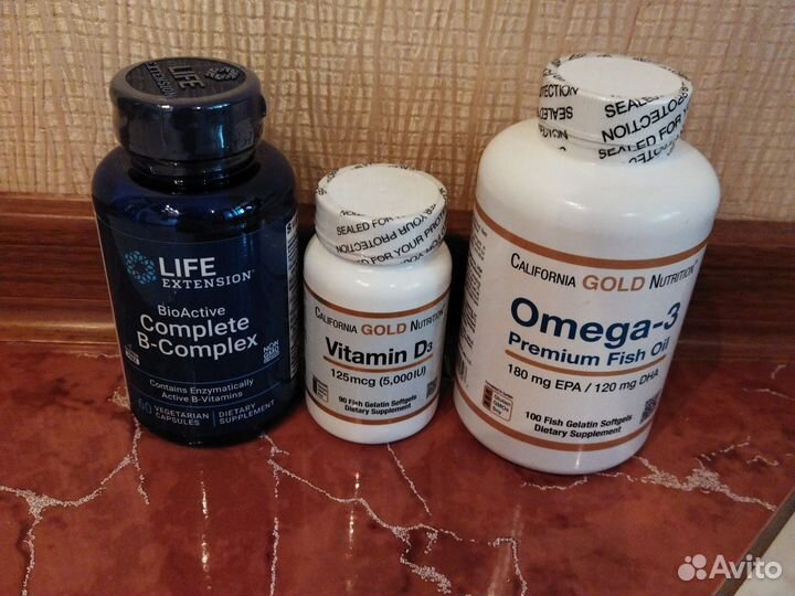 3 баночки для Юлии