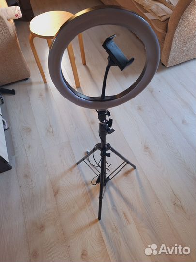 Селфи кольцо на штативе