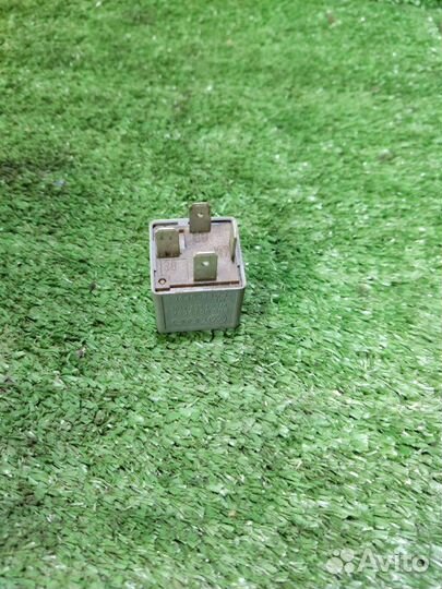 Реле Volkswagen Passat B5