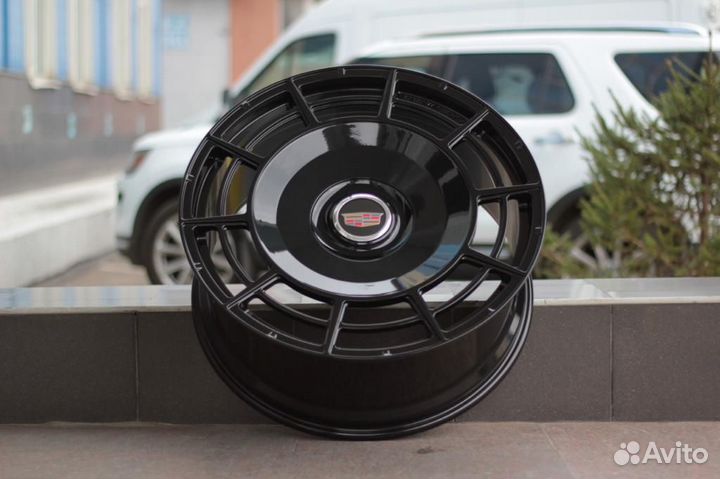 Кованые диски R24 для Cadillac Escalade в наличии