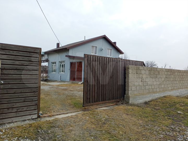 Коттедж 158,8 м² на участке 13 сот.