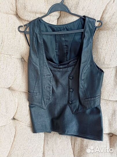 Костюм женский