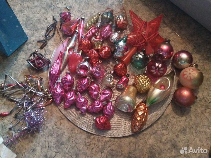 Стеклянные елочные игрушки СССР и елка СССР