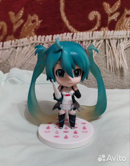 Фигурка Мику (Nendoroid Racing Miku 2011 ver.)