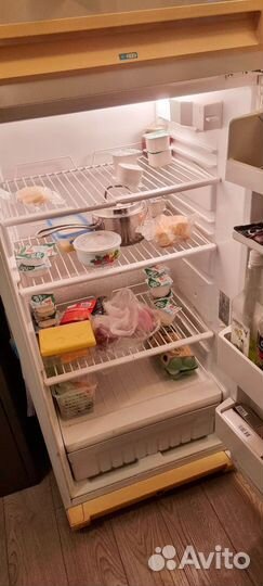 Холодильник бу stinol