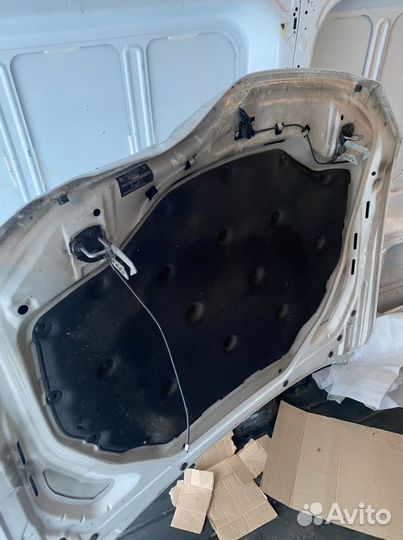 Капот f01 bmw белый а300 под ремонт