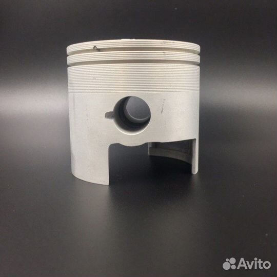 Поршень Yamaha 55, 75-90 (STD) (Osaka)