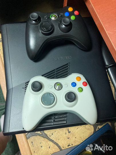 Xbox 360 slim прошитый 500гб
