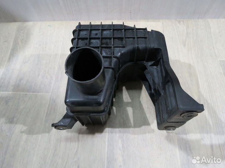 Резонатор воздушного фильтра Mazda 6 MPS GG