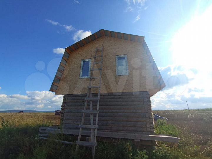 Дом 50 м² на участке 8 сот.