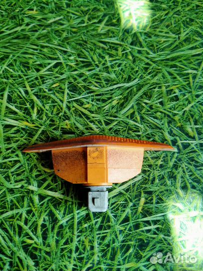 Повторитель поворота левый для Форд Фокус 1 2003г