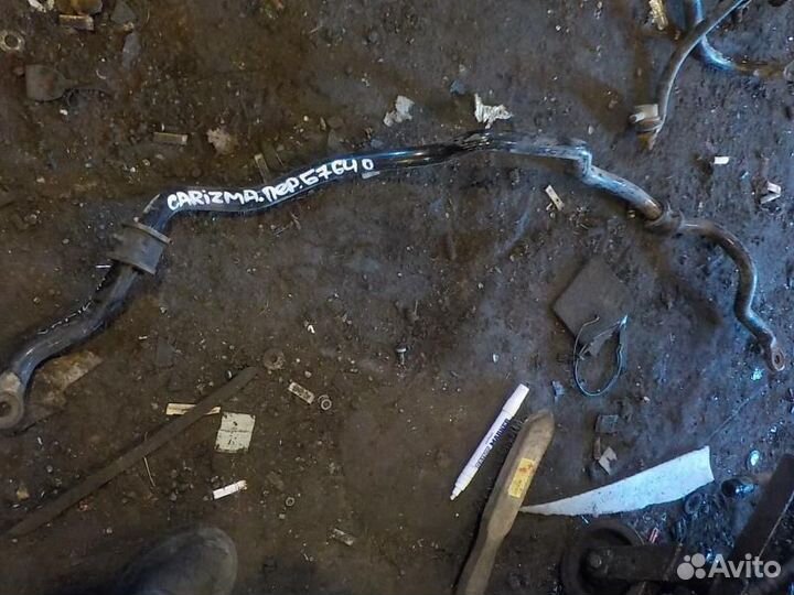 Стабилизатор передний Mitsubishi Carisma