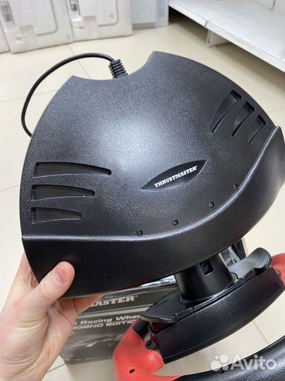 Руль Thrustmaster Ferrari Racing Wheel Red Legend