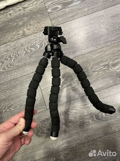 Крепление штатив Ramili гибкий для видеоняни