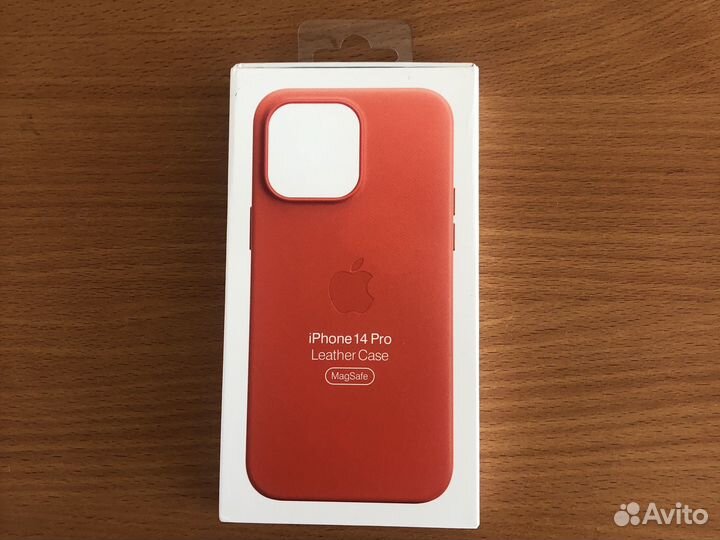 Чехол на iPhone 14 pro