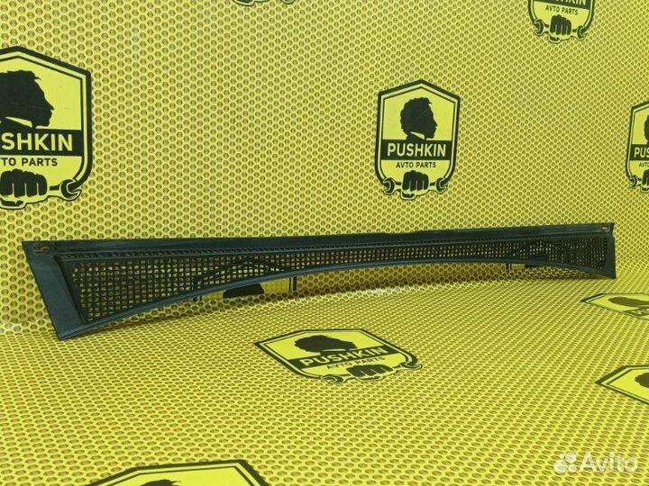 Жабо Renault Espace JR R9M 2017