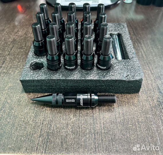 Болты колесные Rays M14x1.5