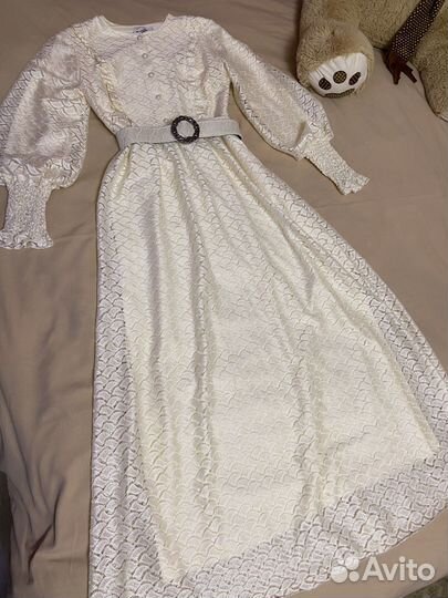 Вечернее платье