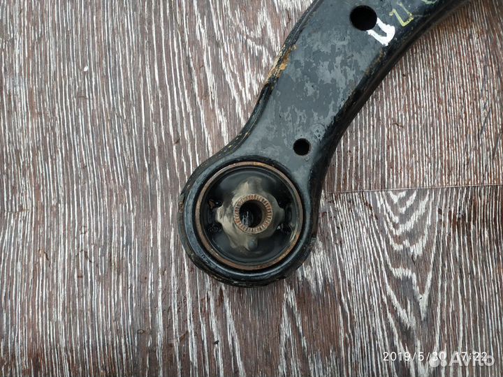 Рычаг передний правый для Toyota Camry V50 2011)