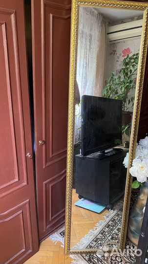 Зеркало напольное