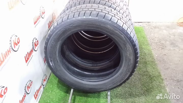 Dunlop Winter Maxx WM01 215/55 R16