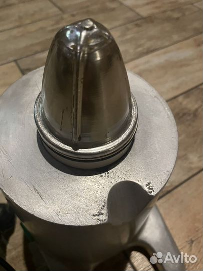 Соковыжималка для цитрусовых Kromo BK4