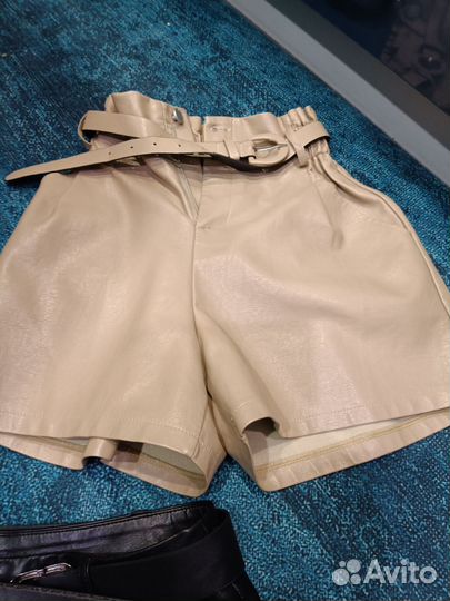 Кожаные шорты 44 46